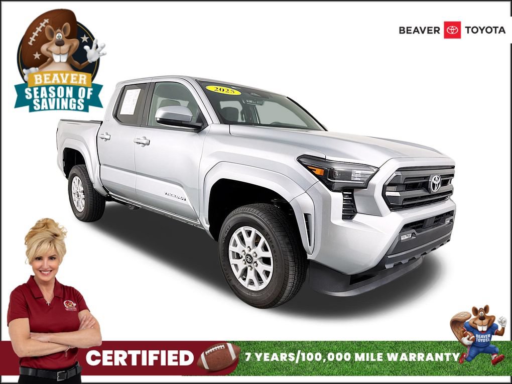 Used 2025 Toyota Tacoma SR5 AWD/4WD image 1