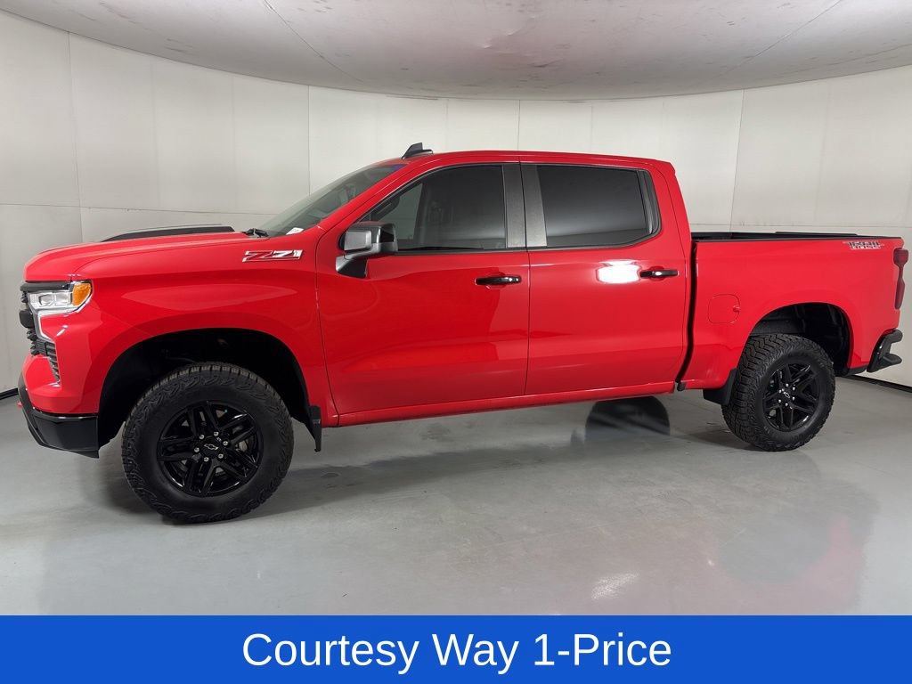 Used 2024 Chevrolet Silverado 1500 LT Trail Boss AWD/4WD image 6