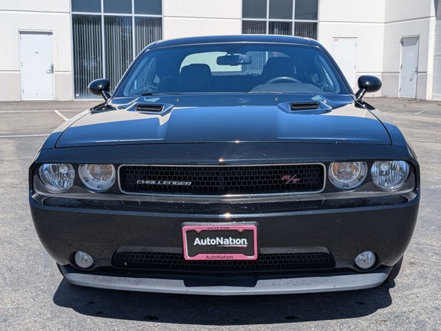 Used 2014 Dodge Challenger R/T RWD image 2