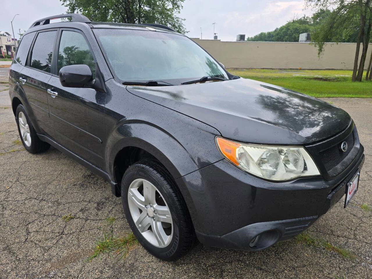 Used 2009 Subaru Forester 2.5X L.L. Bean image 3