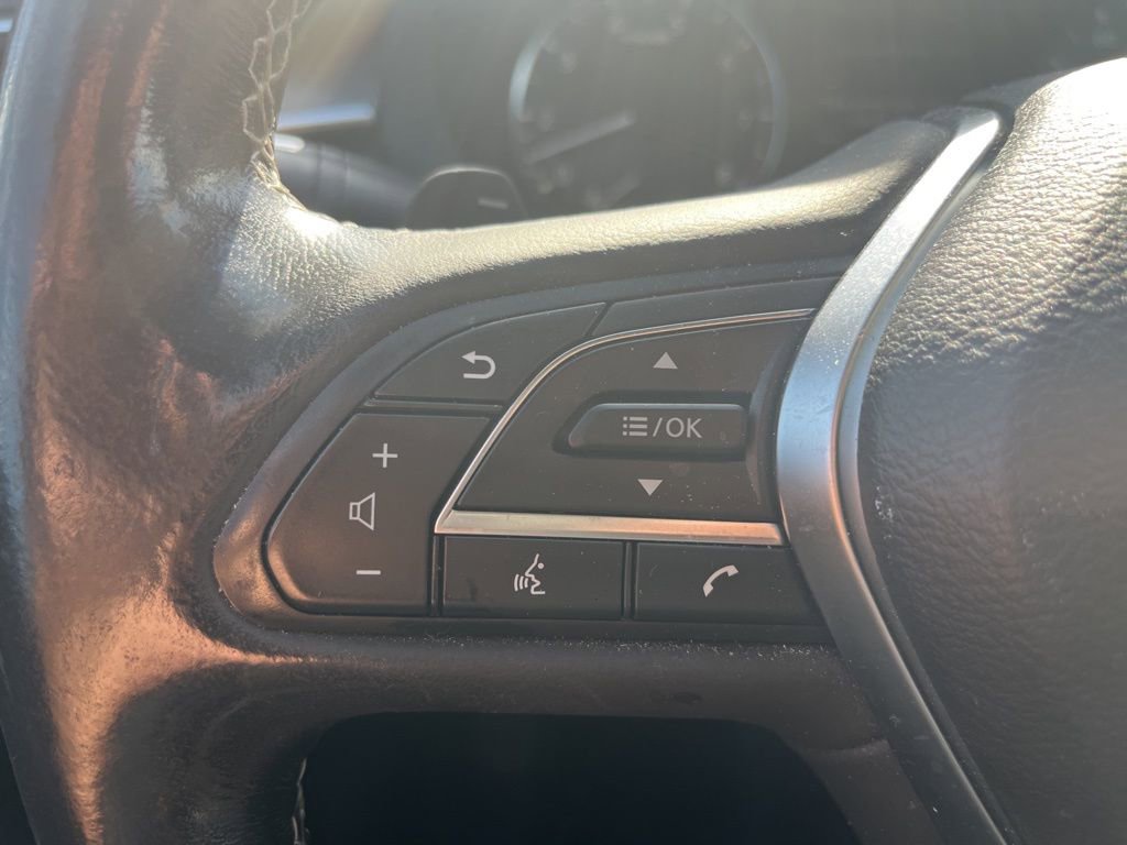 Used 2022 INFINITI QX50 Luxe image 18