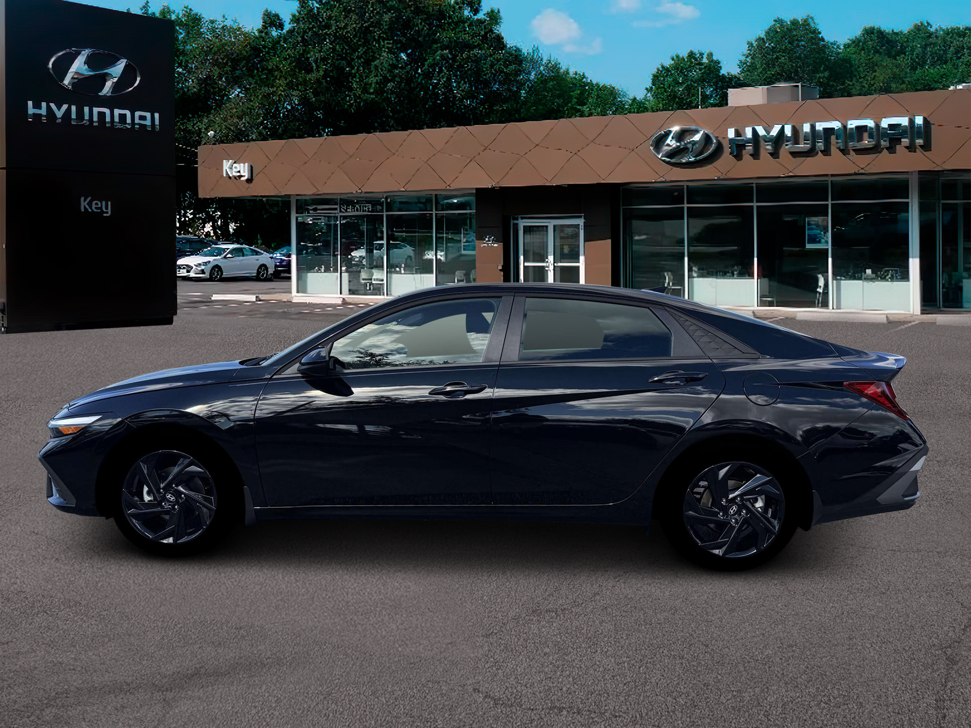 New 2026 Hyundai Elantra SEL Sport FWD image 3