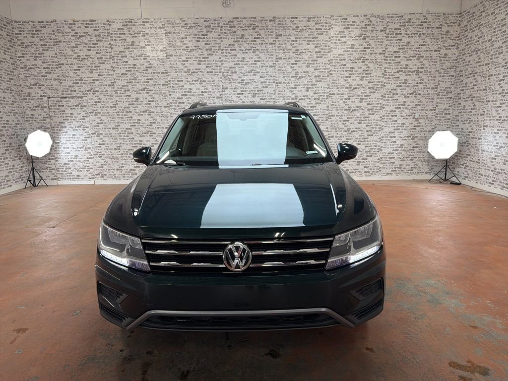 Used 2019 Volkswagen Tiguan SE FWD image 2