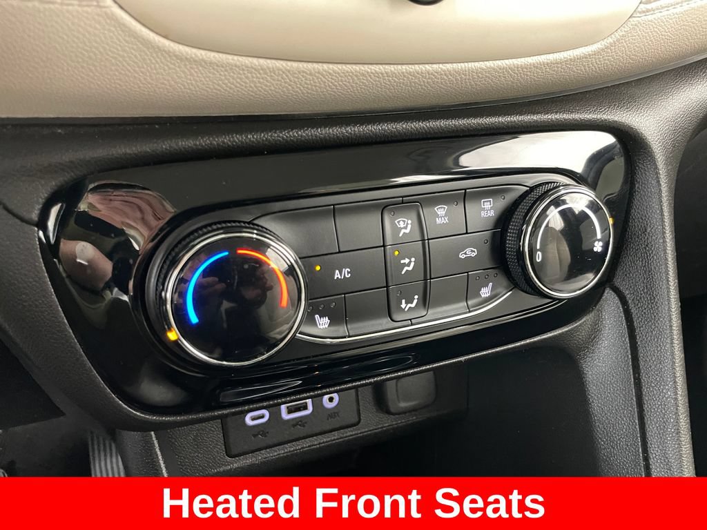Certified 2020 Buick Encore GX Preferred w/ Sport Touring Package AWD/4WD image 8