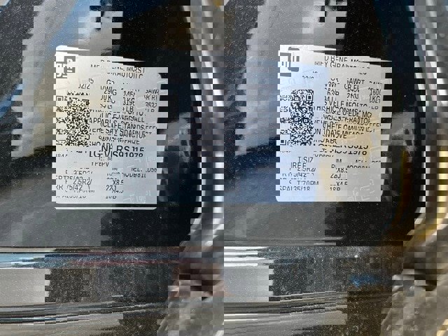 Used 2025 Chevrolet Traverse RS w/ LPO, Floor Liner Package image 15