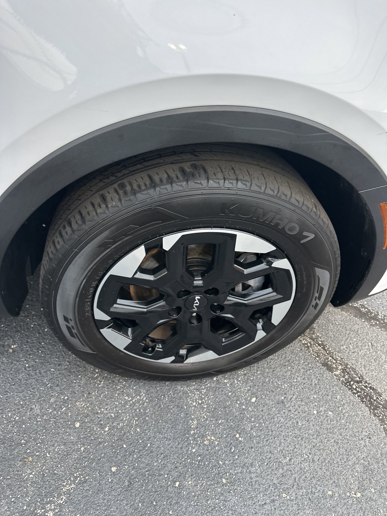 Used 2024 Kia Sorento S image 26