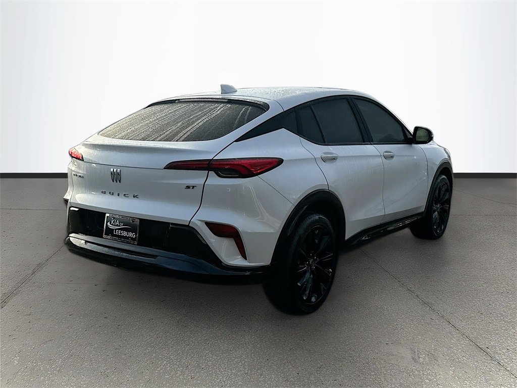 Used 2024 Buick Envista Sport Touring w/ Convenience I Package image 7