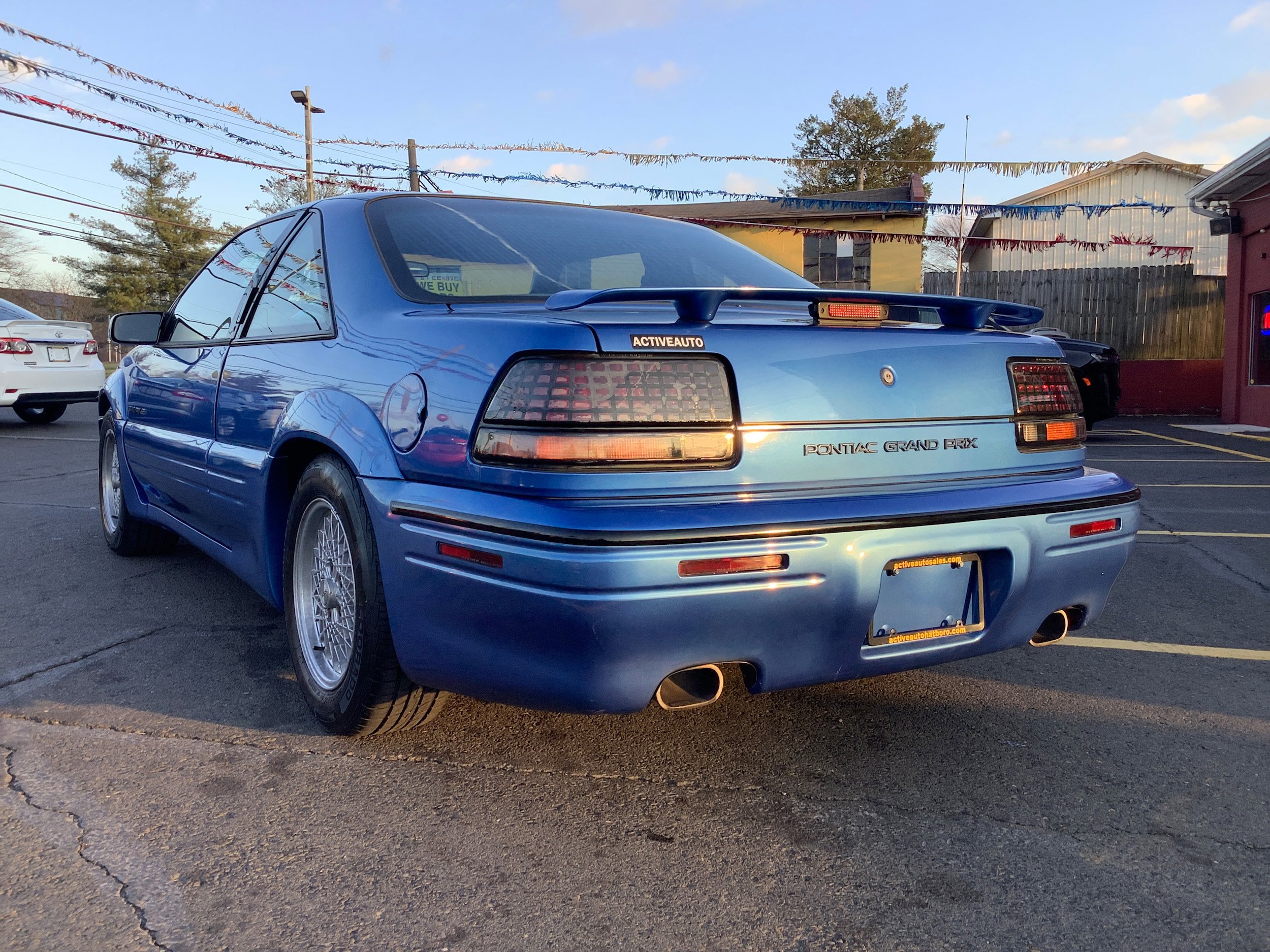 Used 1994 Pontiac Grand Prix SE image 5