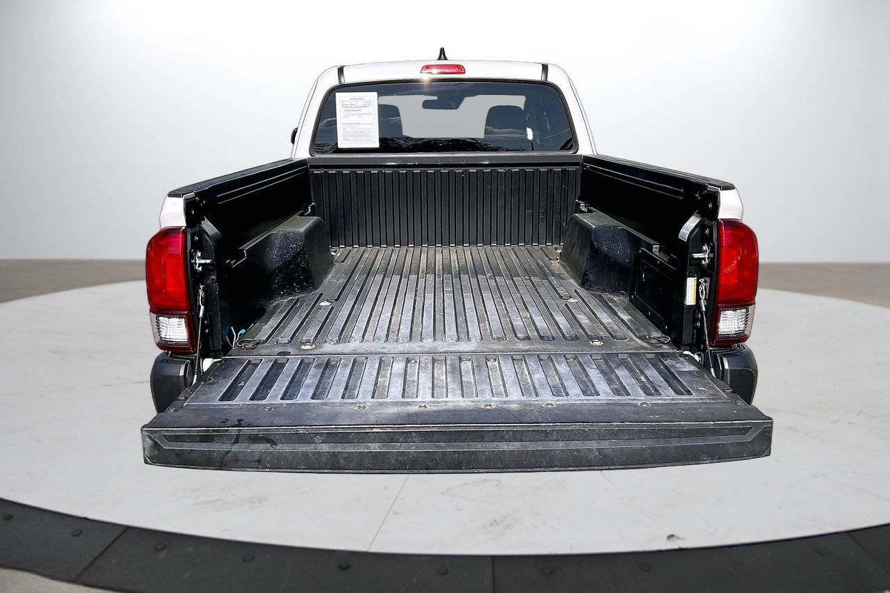 Used 2022 Toyota Tacoma SR RWD image 25
