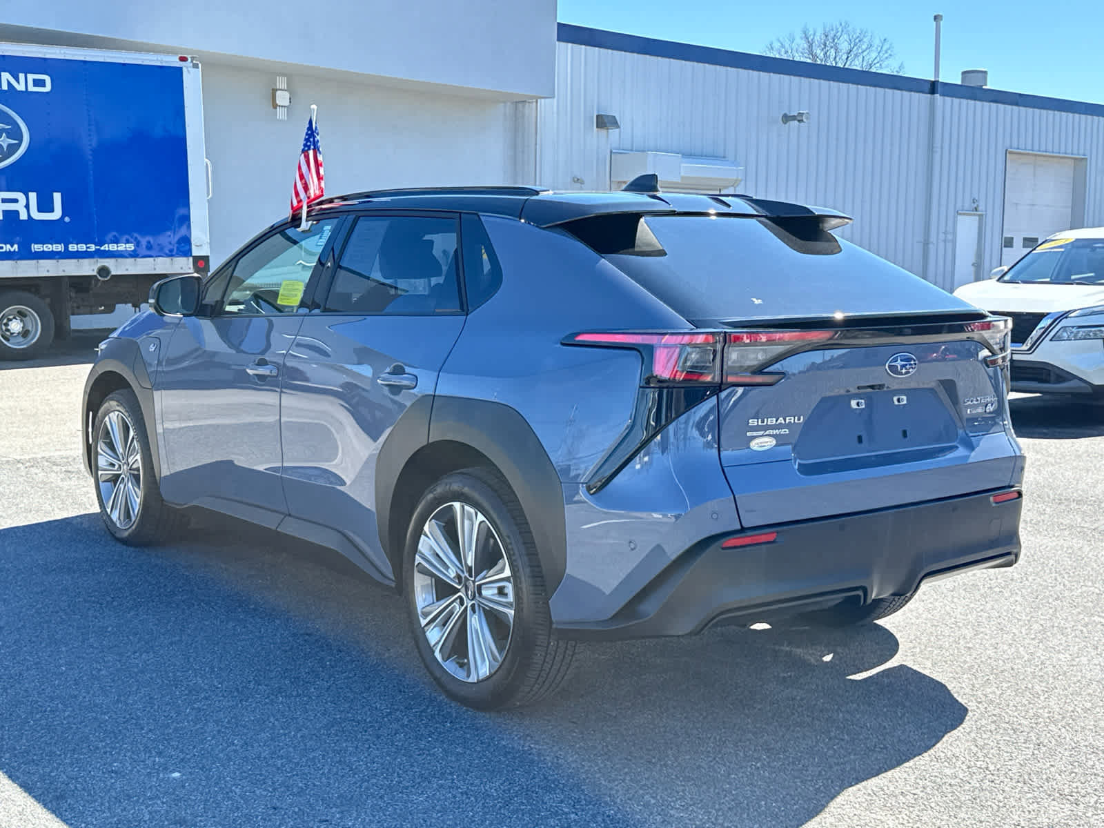 Used 2024 Subaru Solterra Touring image 5