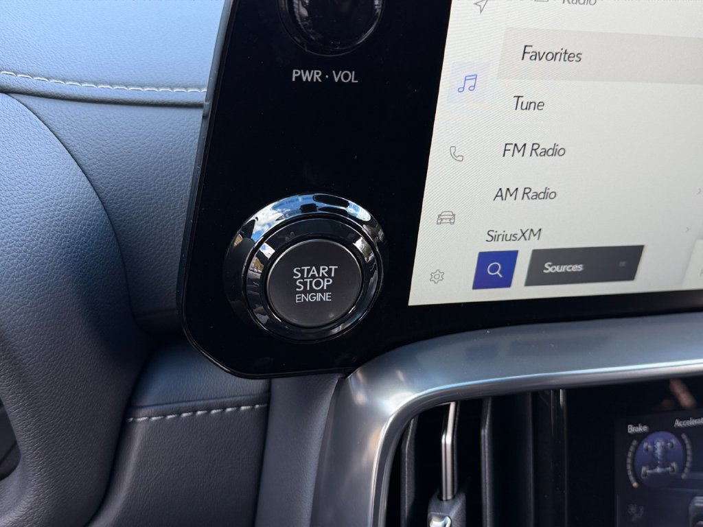 New 2026 Lexus LX 600 4WD w/ Appearance Package image 32