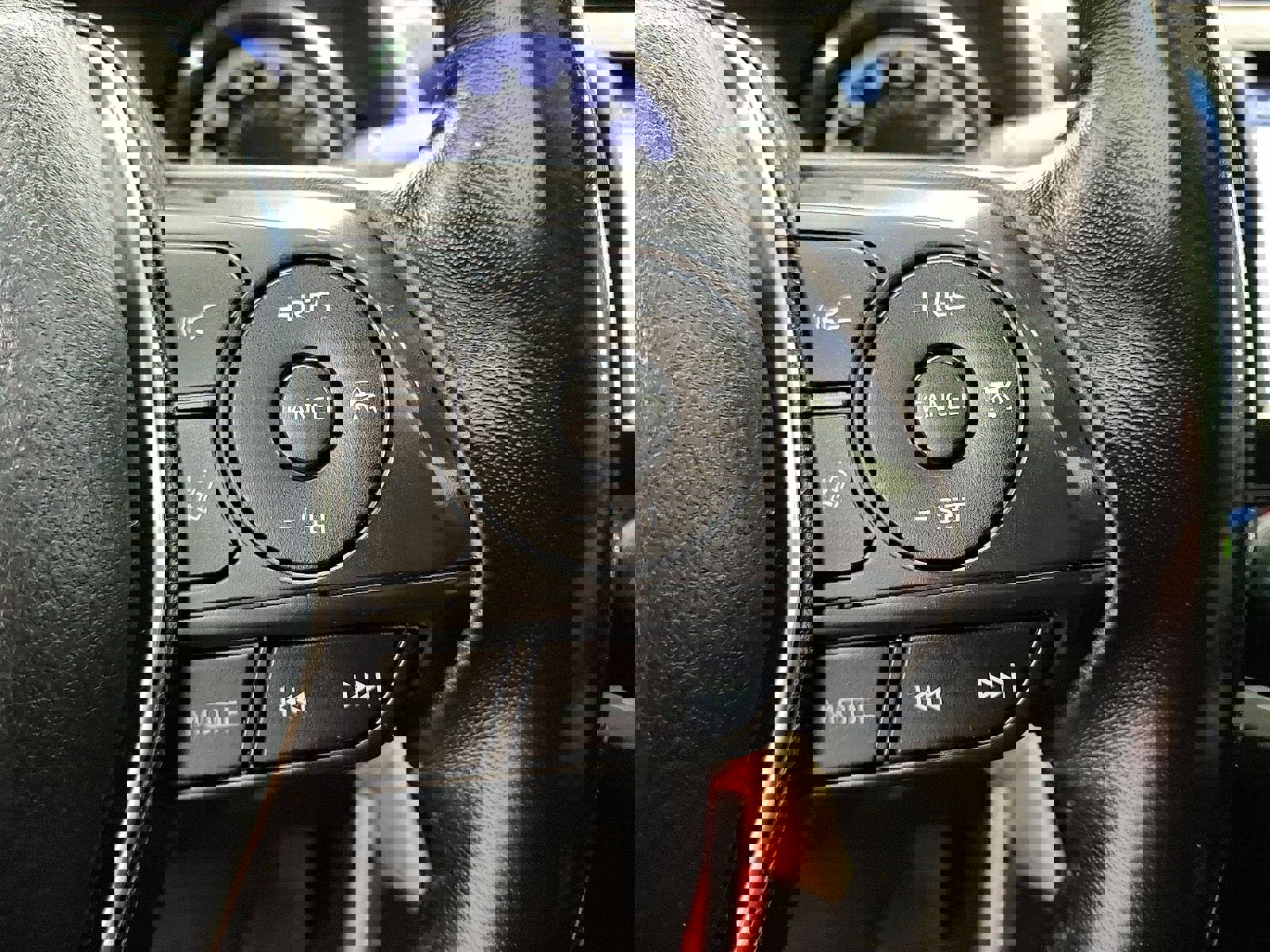 Used 2019 Toyota Camry SE image 18