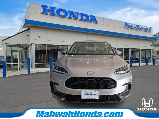 Used 2023 Honda HR-V LX image 2