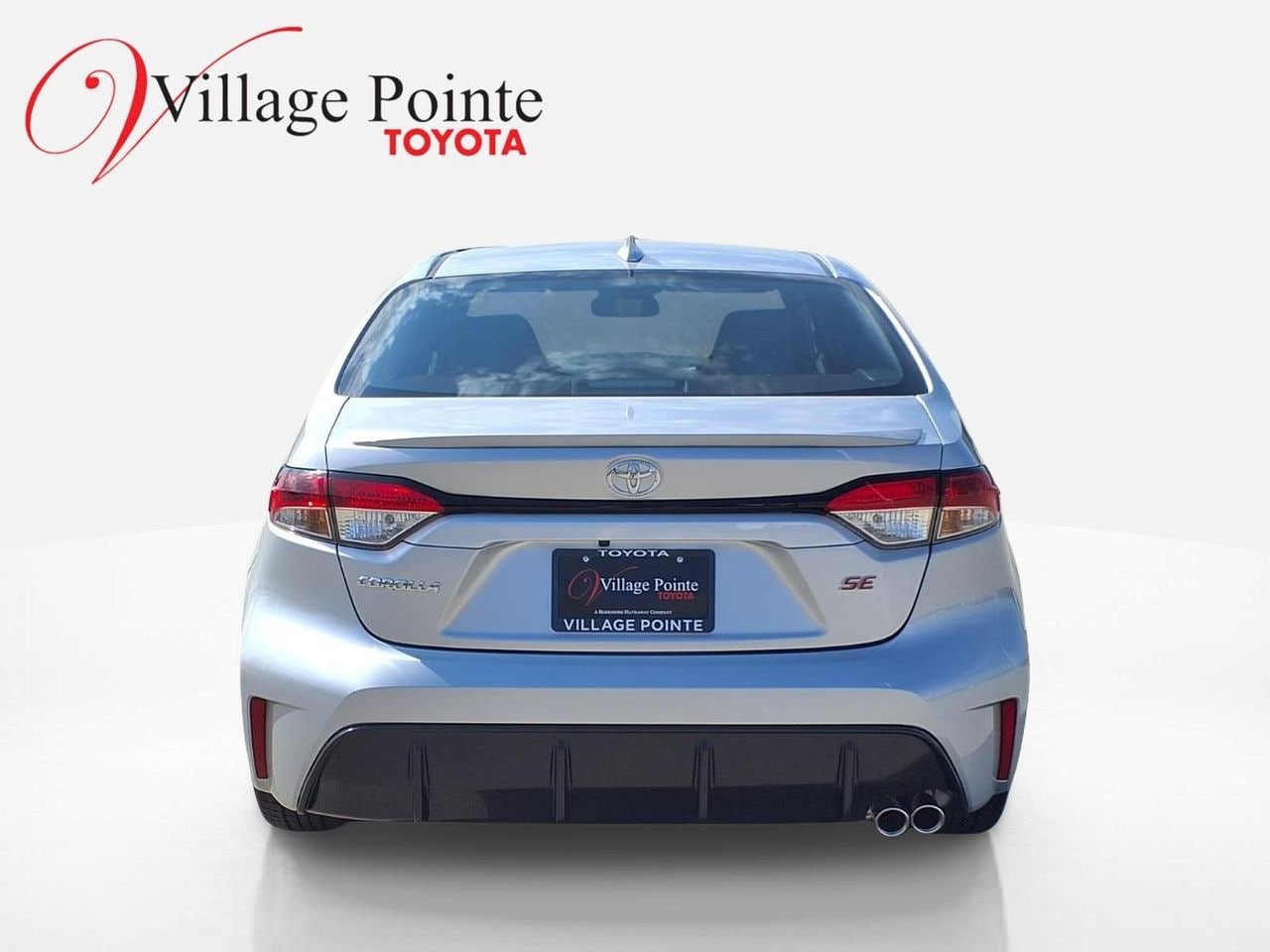 Used 2026 Toyota Corolla SE FWD image 4
