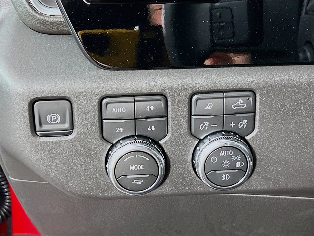 New 2026 GMC Sierra 1500 SLT w/ SLT Premium Plus Package image 10