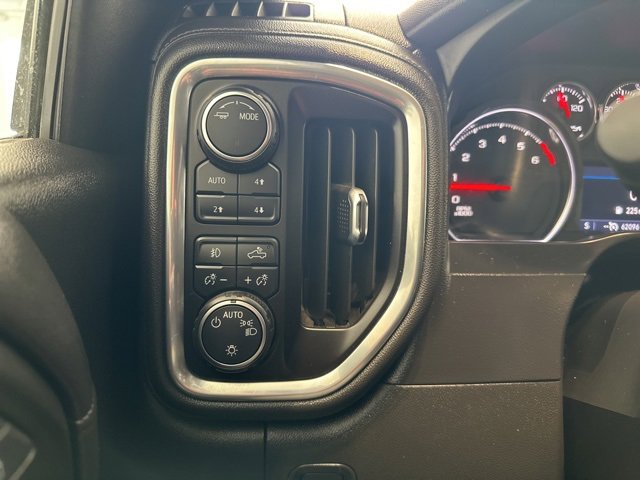 Certified 2021 Chevrolet Silverado 1500 LT Trail Boss w/ Convenience Package II image 15