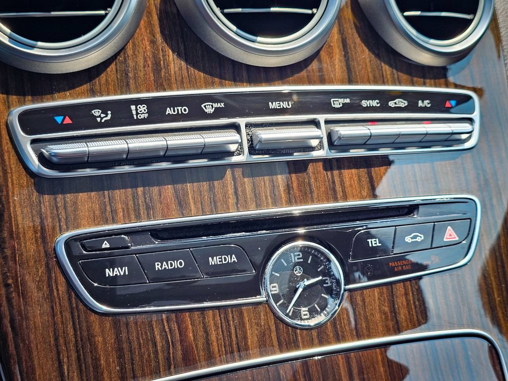 Used 2017 Mercedes-Benz C 300 4MATIC Sedan image 25