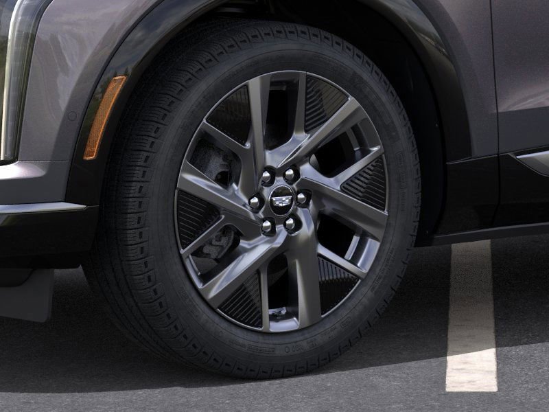 New 2026 Cadillac Optiq Luxury 1 image 9