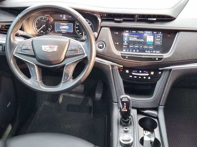 Used 2023 Cadillac XT5 Luxury image 27