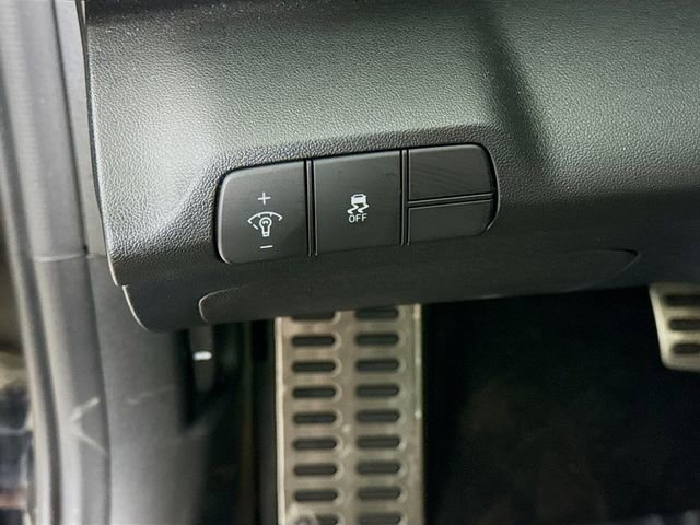 Used 2024 Hyundai Elantra N Line image 10