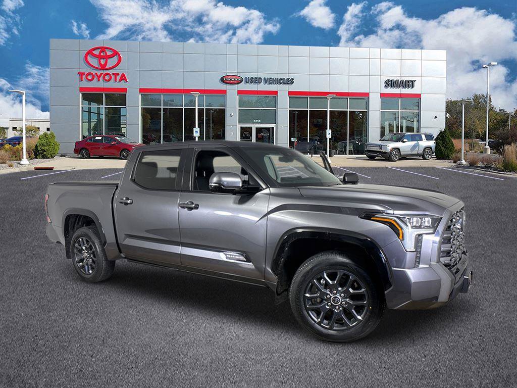 Used 2023 Toyota Tundra Platinum image 1