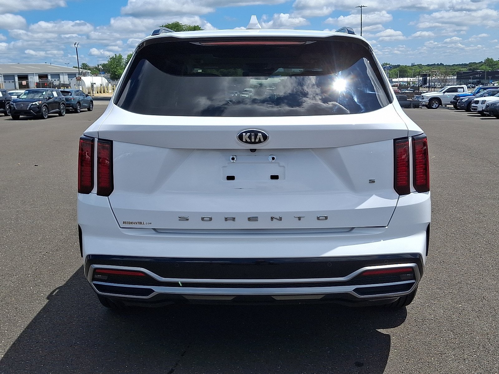Used 2021 Kia Sorento S w/ Panoramic Sunroof Package FWD image 5