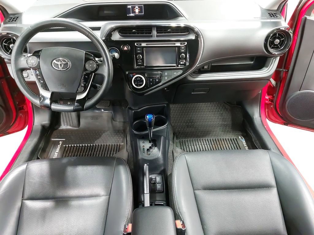 Used 2018 Toyota Prius C Four image 9