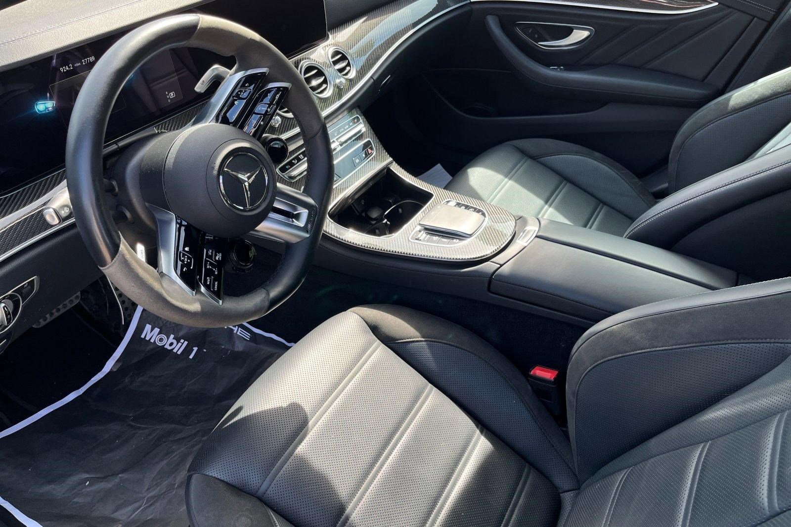 Used 2022 Mercedes-Benz E 53 AMG 4MATIC Sedan image 3