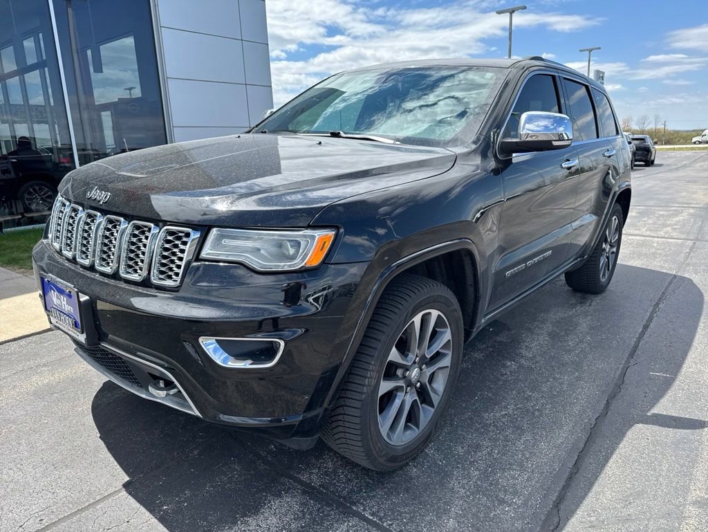 Used 2018 Jeep Grand Cherokee Overland AWD/4WD image 9