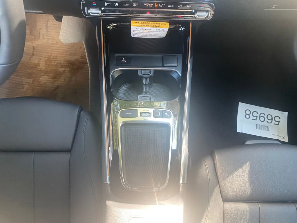 New 2026 Mercedes-Benz GLB 250 4MATIC image 15