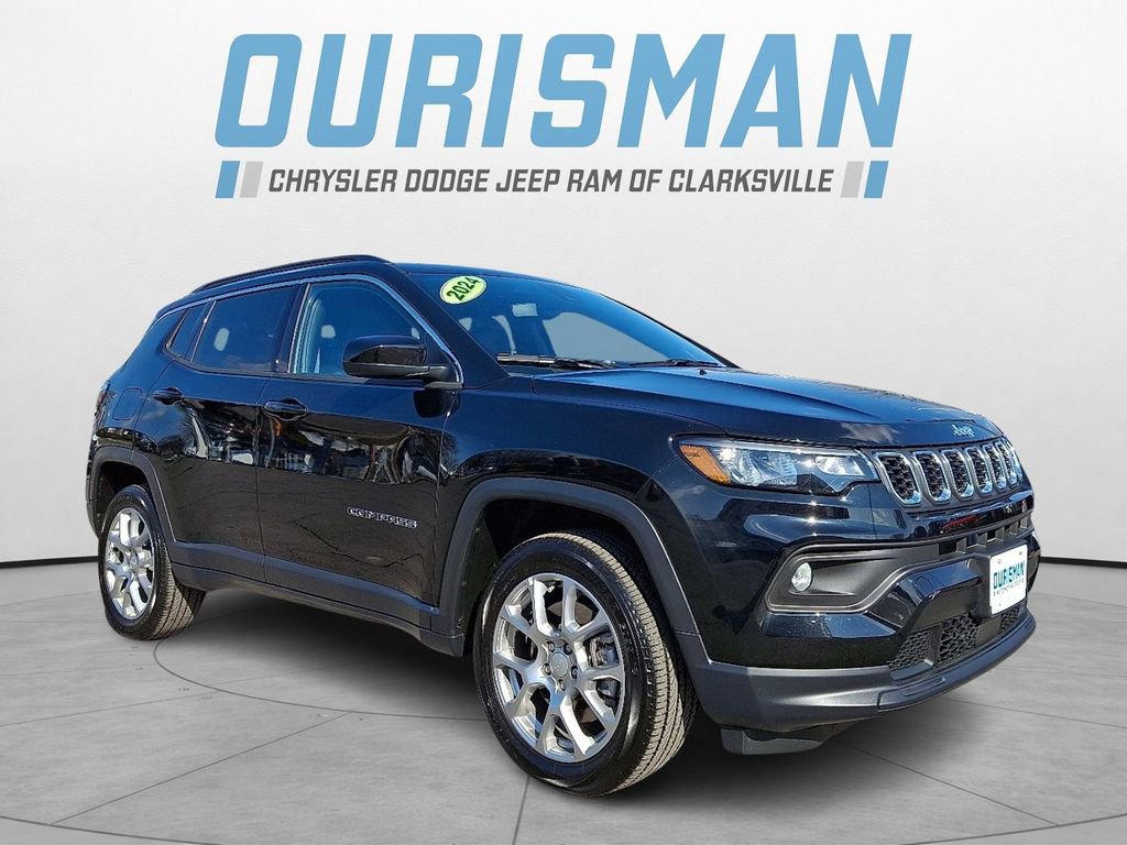 Used 2024 Jeep Compass Latitude w/ Sun and Sound Group image 1