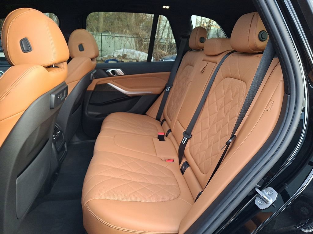 Certified 2023 BMW X5 xDrive40i w/ Premium Package image 8