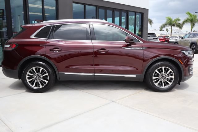 Used 2020 Lincoln Nautilus FWD w/ Equipment Group 101A image 2