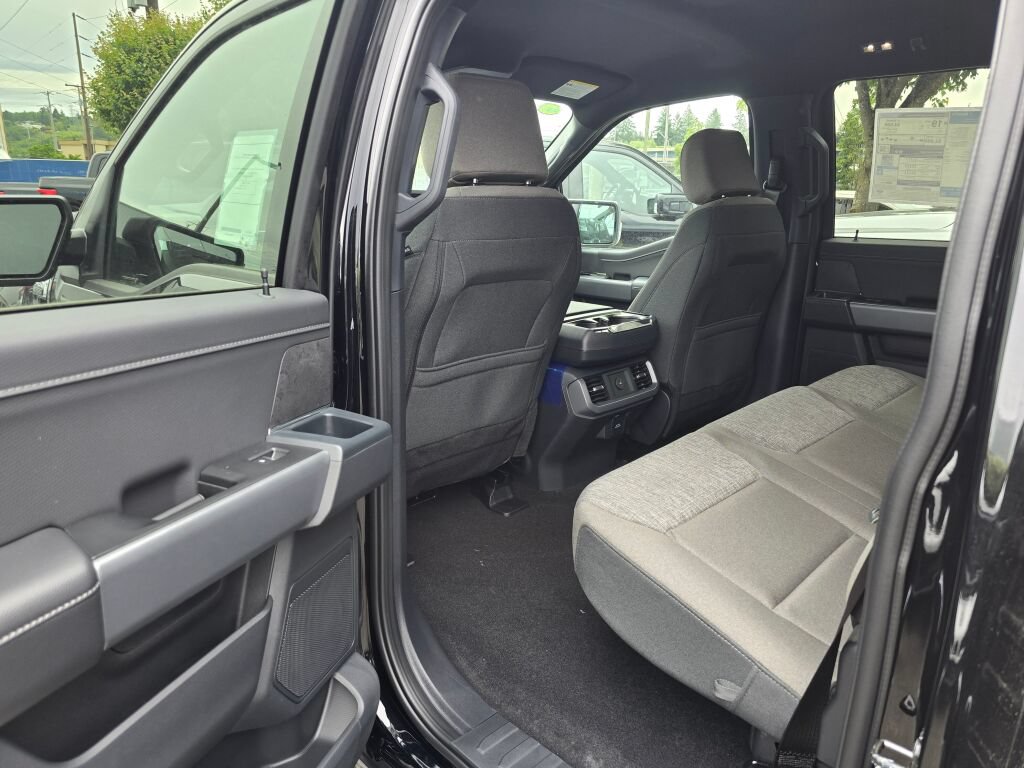 New 2026 Ford F150 XLT w/ Equipment Group 302A MID AWD/4WD image 13