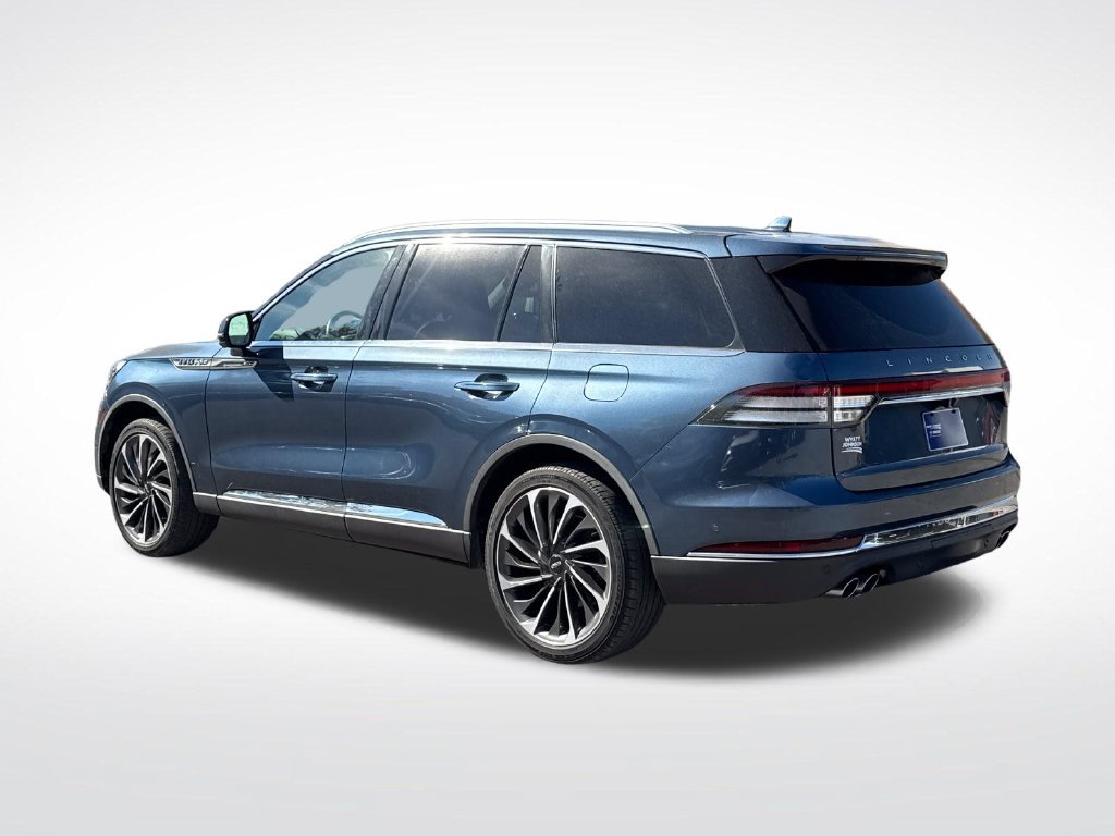 Used 2020 Lincoln Aviator Reserve w/ Equipment Group 202A AWD/4WD image 3