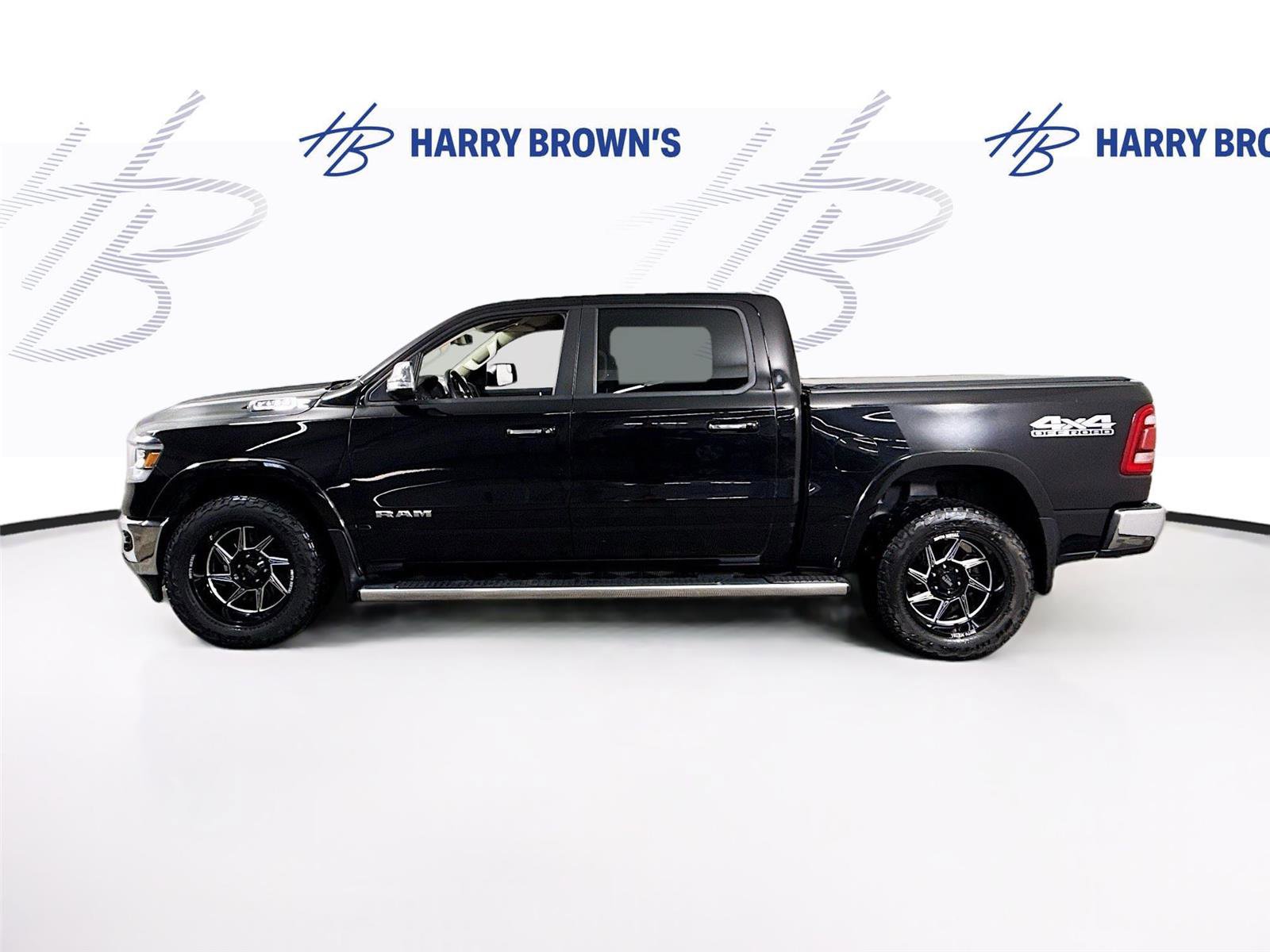 Used 2019 RAM 1500 Laramie image 28