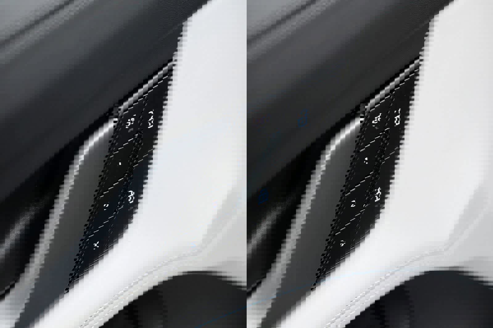 New 2026 Porsche Taycan 4S image 19