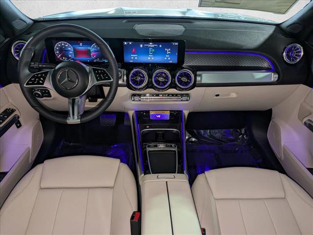New 2025 Mercedes-Benz GLB 250 4MATIC image 16