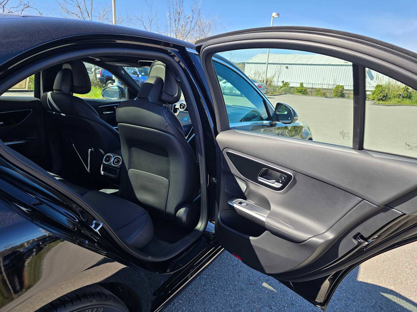 Used 2024 Mercedes-Benz C 300 Sedan image 14