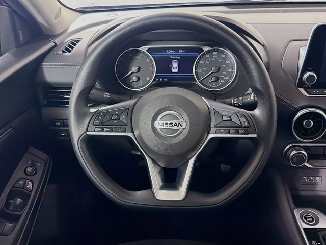 Certified 2023 Nissan Sentra SV FWD image 16
