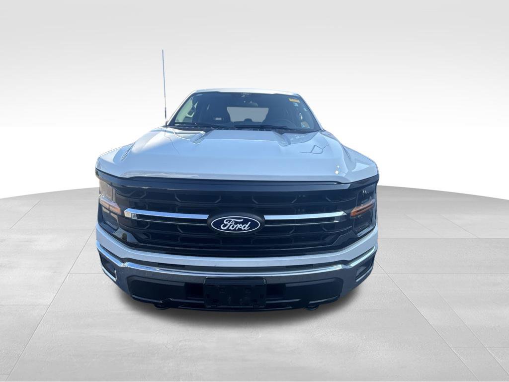 Used 2025 Ford F150 XLT w/ Equipment Group 301A Standard AWD/4WD image 9