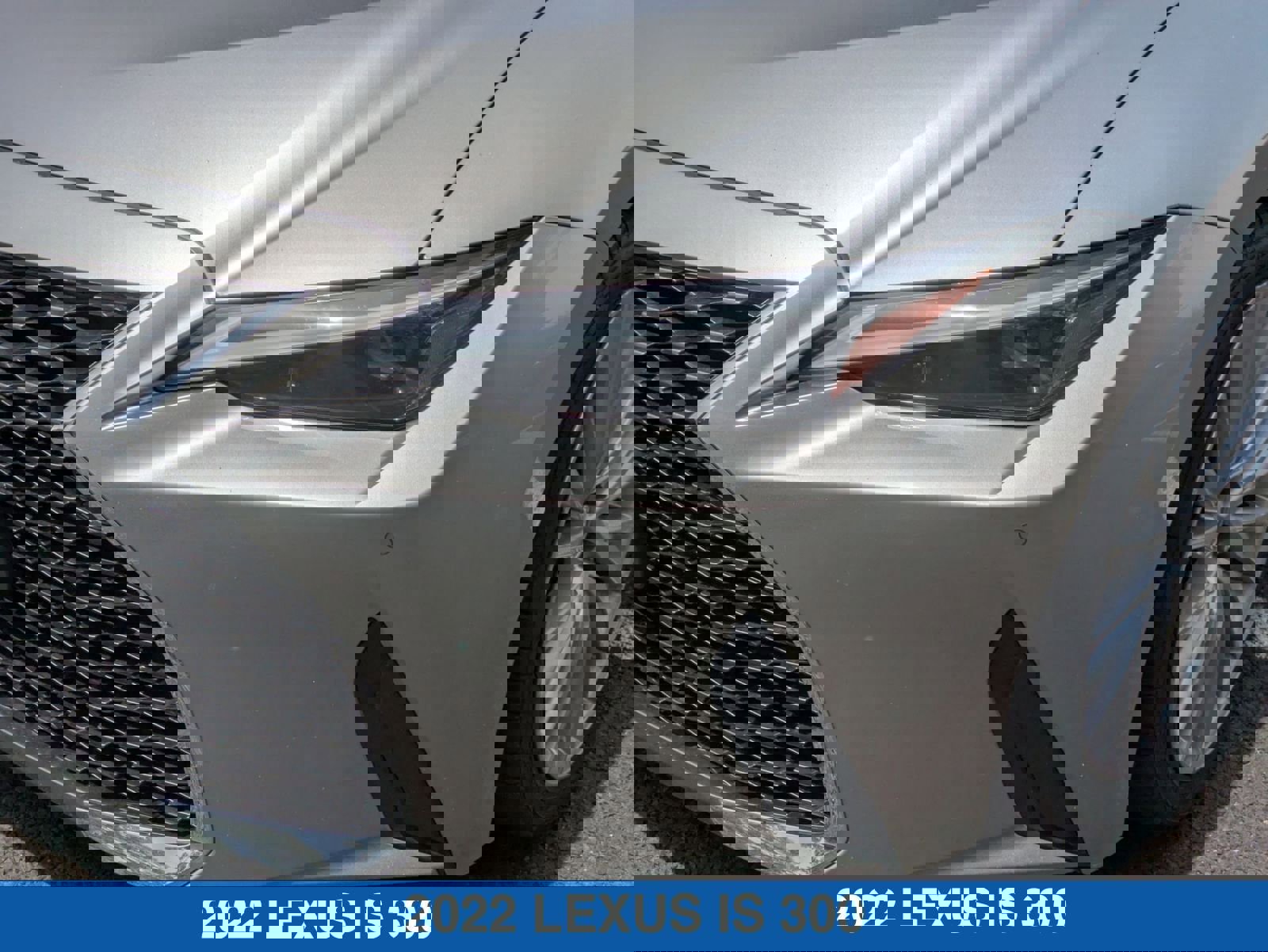 Used 2022 Lexus IS 300 AWD w/ Premium Package image 10