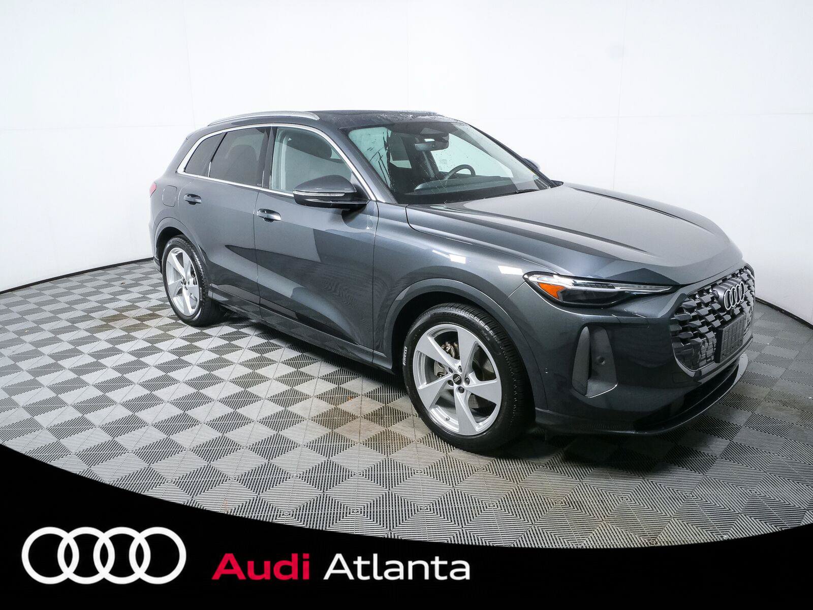 Used 2025 Audi Q5 Prestige