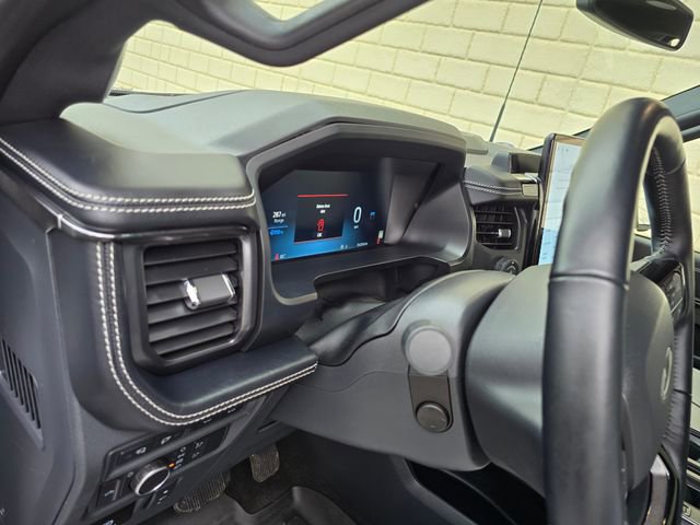 Used 2023 Ford F150 Lightning Platinum image 23