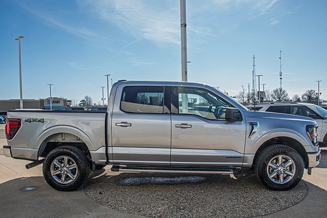 Used 2024 Ford F150 XLT w/ Mobile Office Package image 6