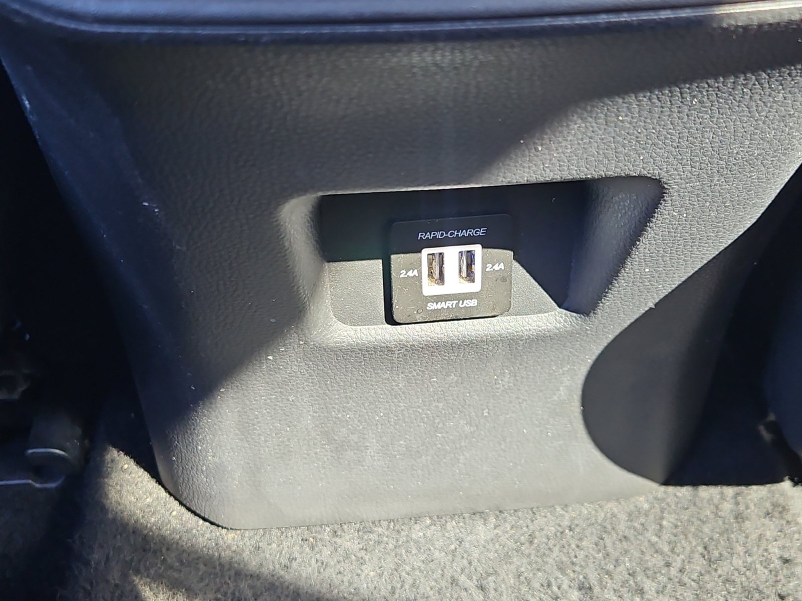 Used 2020 Toyota RAV4 LE FWD image 13