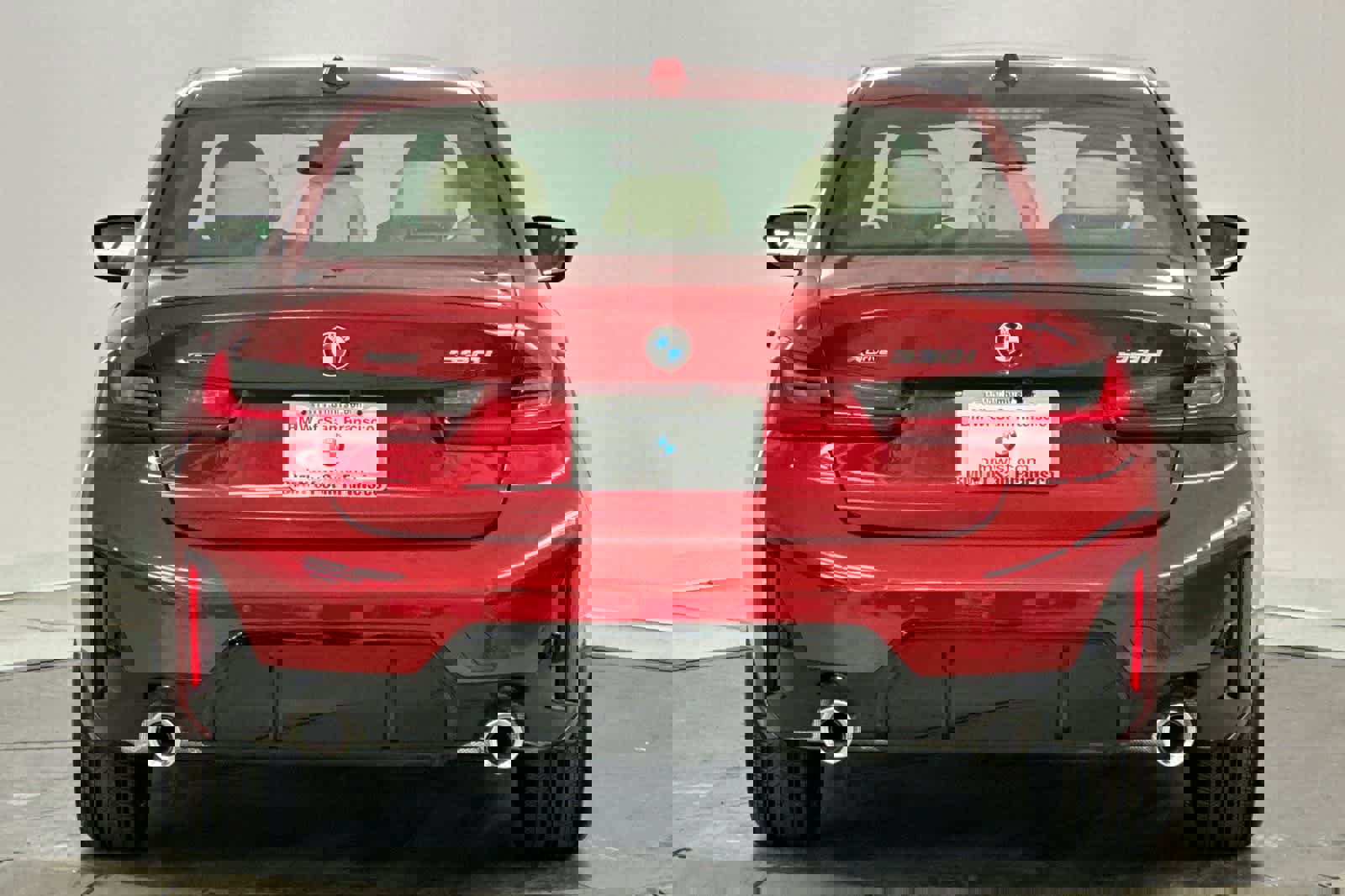 Used 2025 BMW 330i xDrive Sedan w/ M Sport Package image 7