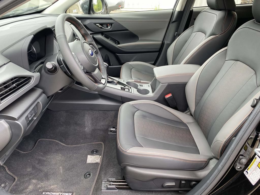 New 2026 Subaru Crosstrek 2.5i Limited w/ Crosstrek Mirror Package AWD/4WD image 12