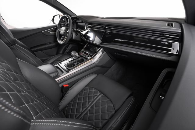 Used 2024 Audi SQ8 Prestige AWD/4WD image 48