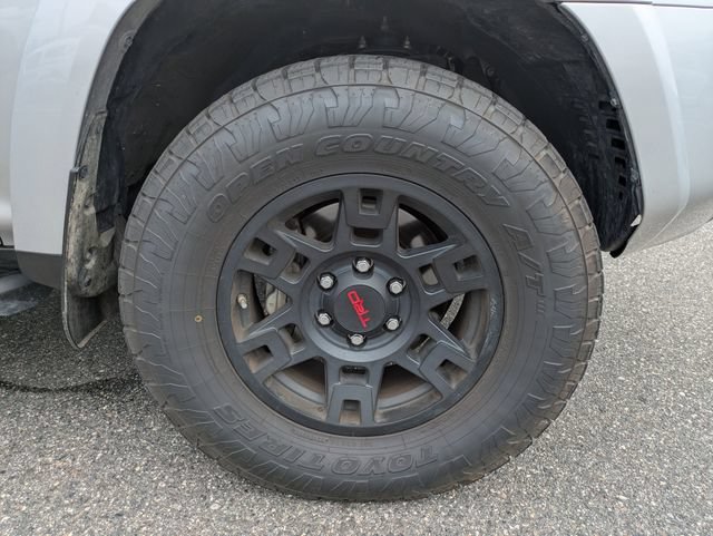 Used 2023 Toyota 4Runner TRD Off-Road Premium AWD/4WD image 8